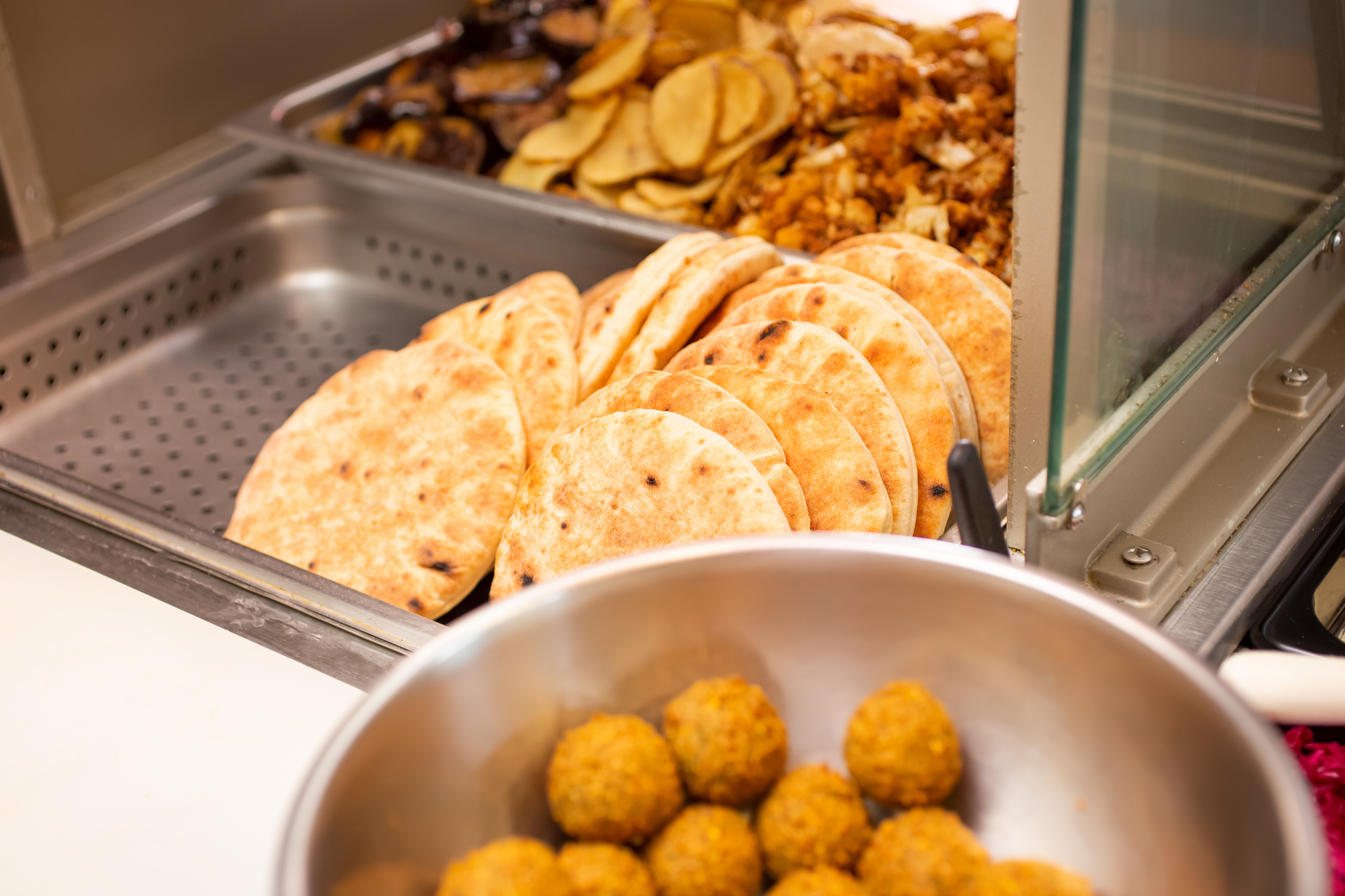 Infrared heating technology gently warming food